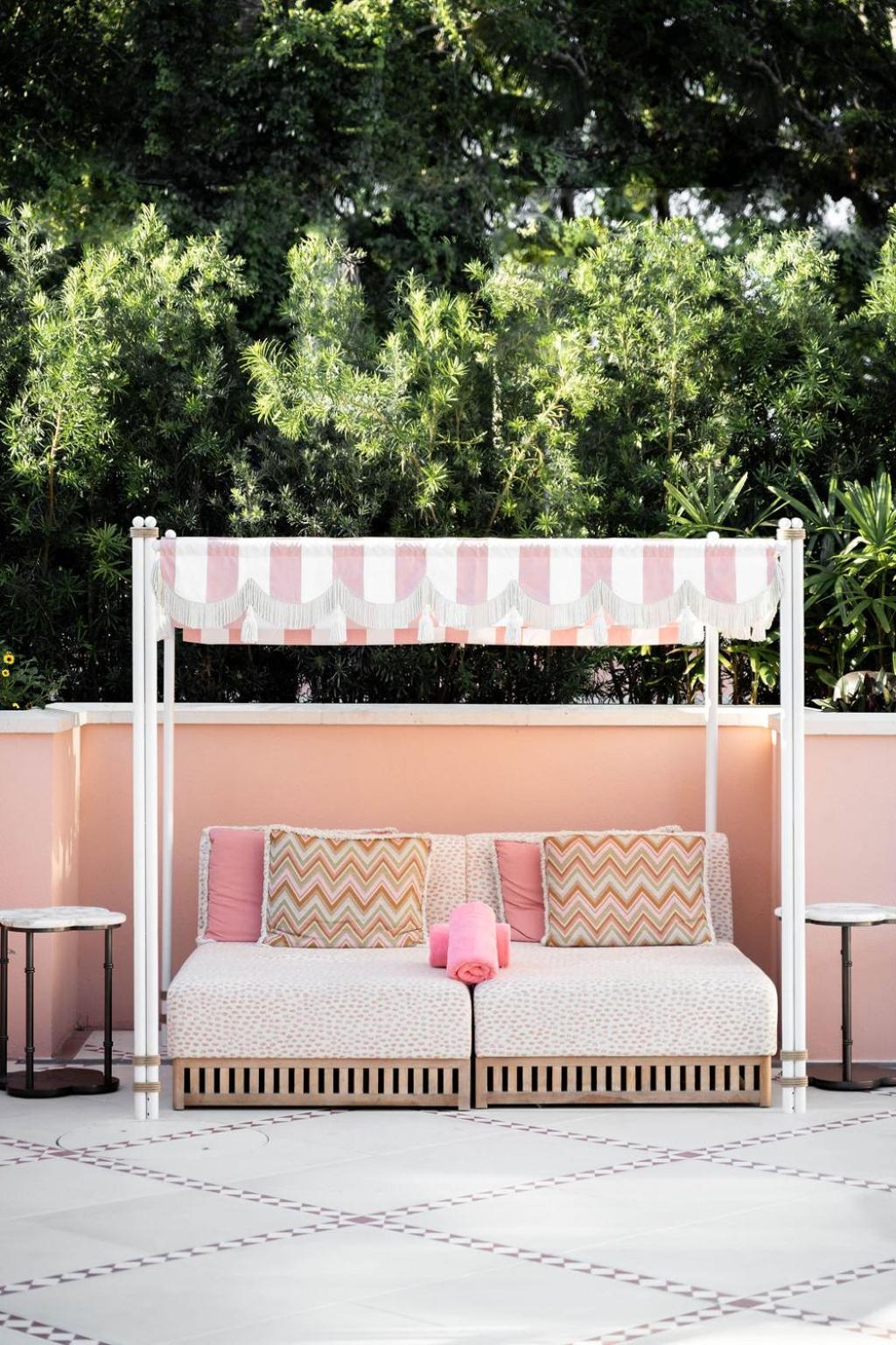 Palm House Hotel Palm Beach Esterno foto